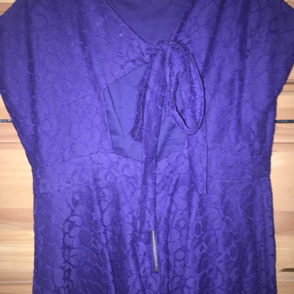 ROYAL BLUE LACE DRESS - Picture 4 of 4